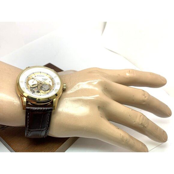 Bulova Men's Watch 97A121 Automatic Gold Tone Case Brown Leather Band 41mm - Picture 5 of 14